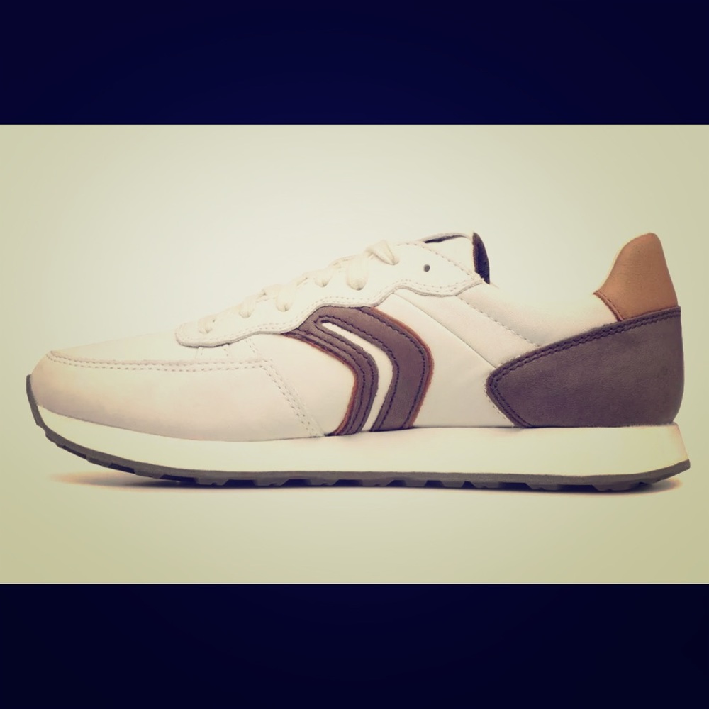 New in Box Geox Respira U Vincit C white & Coffee
